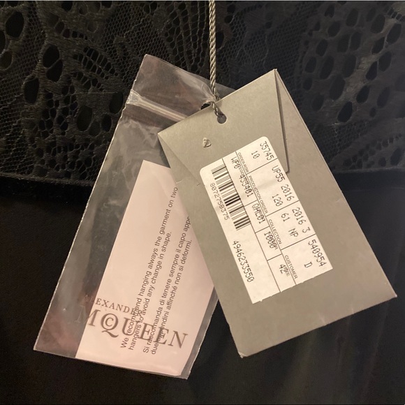 Stunning Alexander McQueen Evening Dress Size 42 - Picture 4 of 8